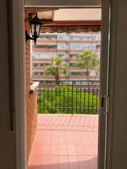 Flat  Passeig de la zona franca. Oportunidad en la marina del port