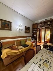 Planta baixa  Carrer de par�s. Planta baja a pie de calle para entrar a vivir con patio