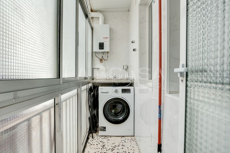 Foto 10da7c9f-c9ac-45a6-be04-645f73ae10f0. Pis a La Gavarra Cornellà de Llobregat