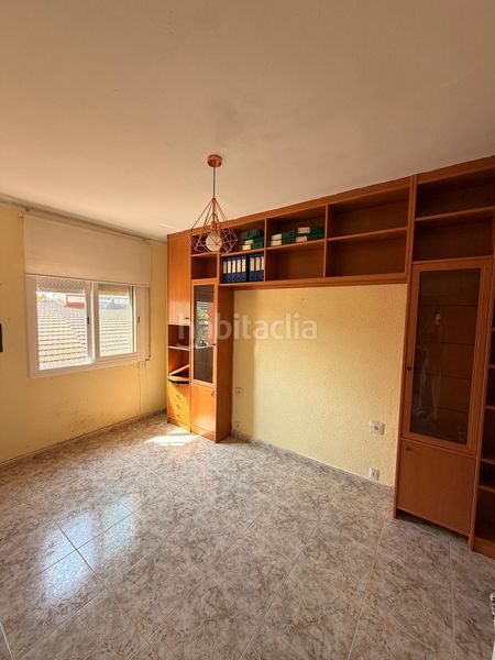 Foto 4660b513-f699-4e83-a771-a5c495f317a3. Pis a Sants Barcelona