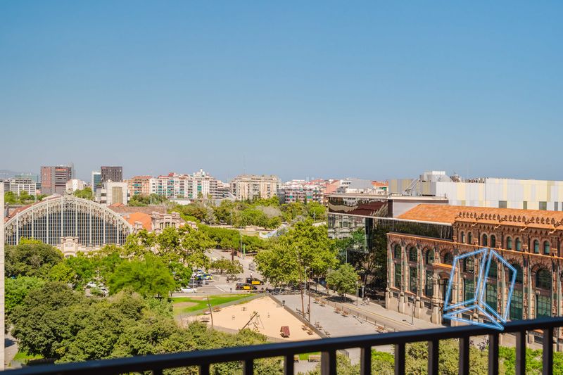 Foto f5003759-e649-4dc3-8ce9-6307bd8fc128. Pis a Fort Pienc Barcelona