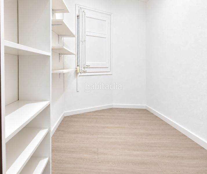 Foto a73ba760-e89f-4cc7-9eed-b41c498ee208. Piso en Baix Guinardó Barcelona
