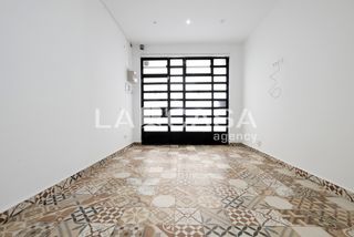 Local Comercial a Carrer Mare de Déu de les Neus