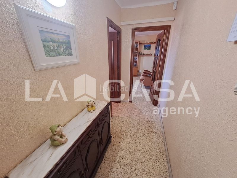 Foto 96a670f0-e3db-4885-a88e-d33f91c3ec23. Ático atico con dos terrazas en El Raval Santa Coloma de Gramenet