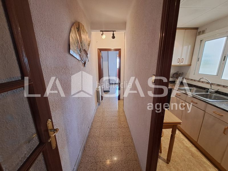 Foto a5182147-bbf5-4d72-b303-7a63719de36e. Ático atico con dos terrazas en El Raval Santa Coloma de Gramenet