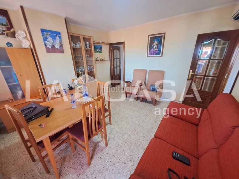 Foto b3d07588-acd1-40a5-921e-245735e50403. Ático atico con dos terrazas en El Raval Santa Coloma de Gramenet