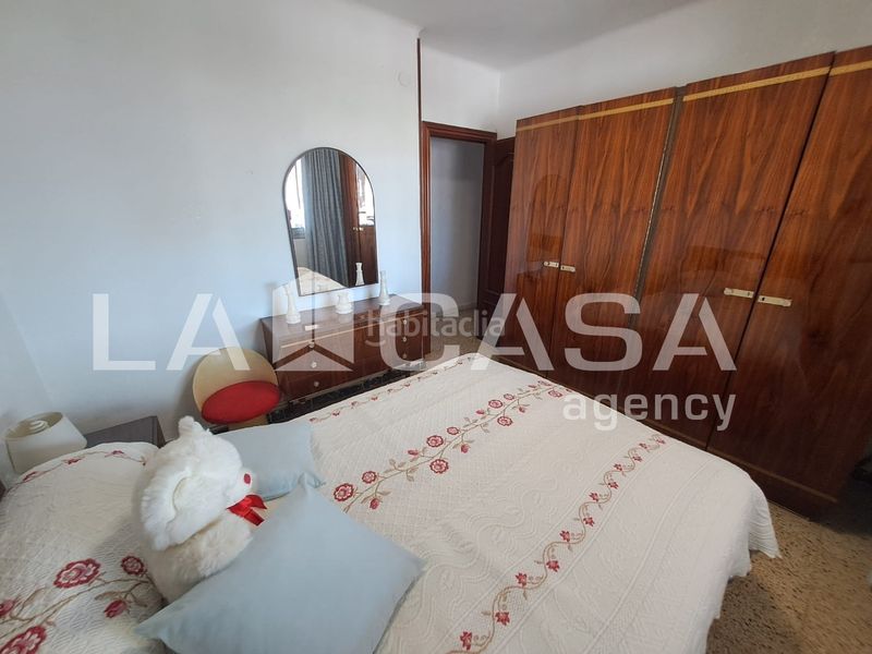 Foto d30f4dac-5116-4b45-8d52-e835190753b6. Ático atico con dos terrazas en El Raval Santa Coloma de Gramenet
