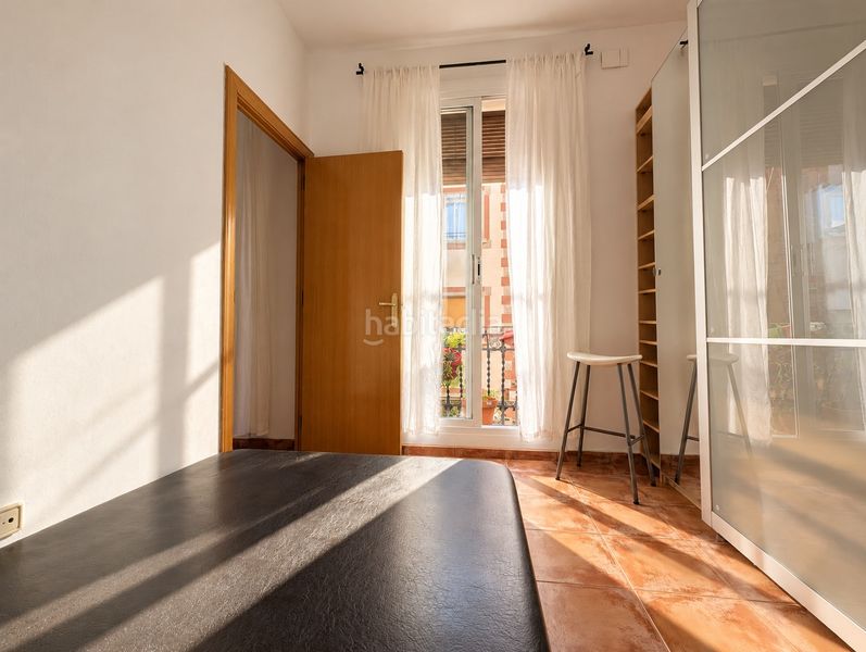 Foto cddfa6b7-2f0b-444a-b9fc-7101cb69337d. Piso dúplex con terraza y balcón en El Camp d´en Grassot i Gràcia Nova Barcelona