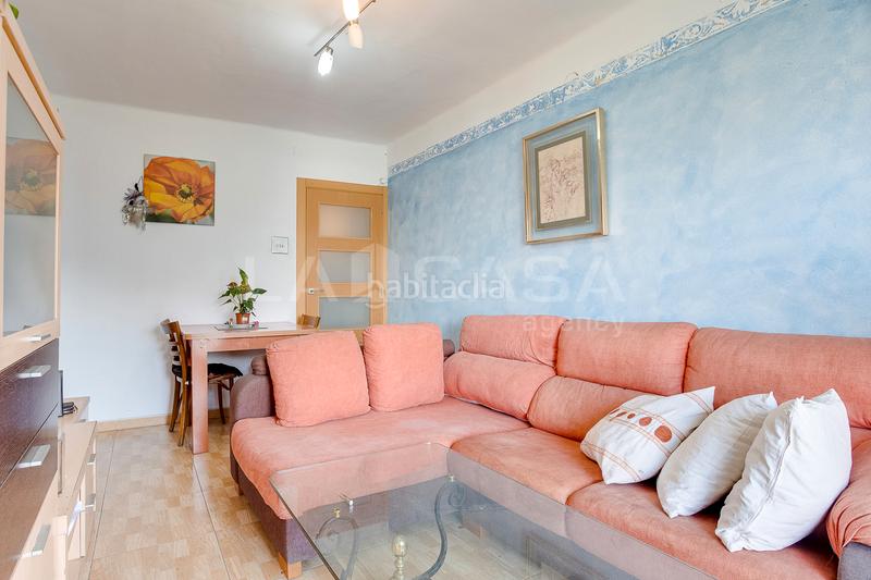 Foto 3a865386-f021-4ac8-873c-b0753245a3b0. Appartement dans El Besòs Sant Adrià de Besòs