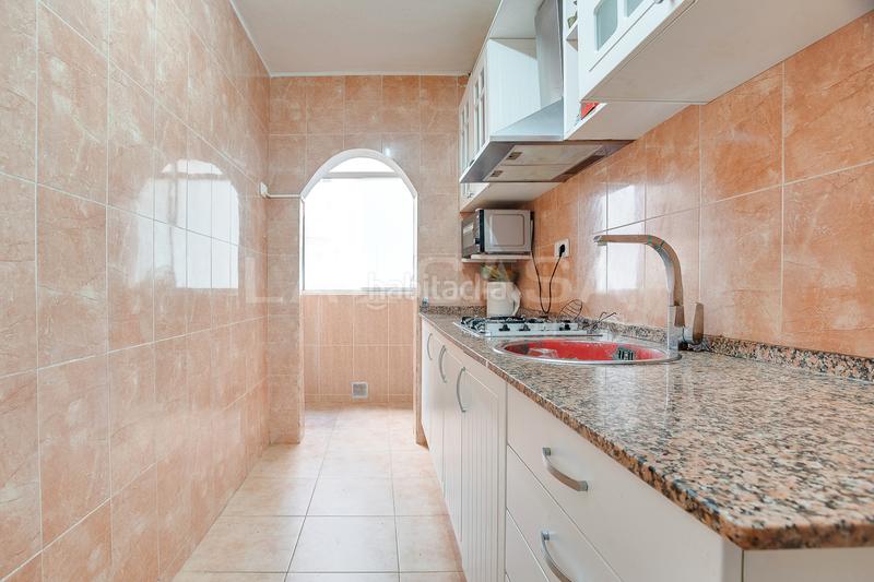 Foto b58b0de9-919c-4ea3-9b89-83b55477c04e. Appartement dans El Besòs Sant Adrià de Besòs