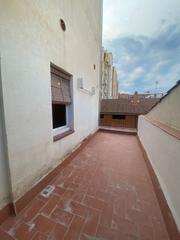 Etagenwohnung  Avinguda de sant ramon nonat. Muy luminoso  terraza privada  les corts