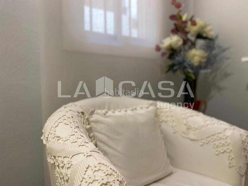 Foto e87d756b-e702-4b02-aeb3-403ac9ba51ad. Piso luminoso con terraza de 50 m en Fondo Santa Coloma de Gramenet