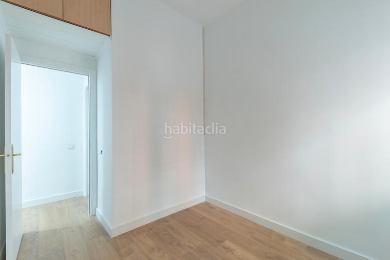 Foto 00349231-d649-460a-967b-9cc562a76950. Piso  reformado con terraza privada en El Poble Sec - Parc de Montjuïc Barcelona
