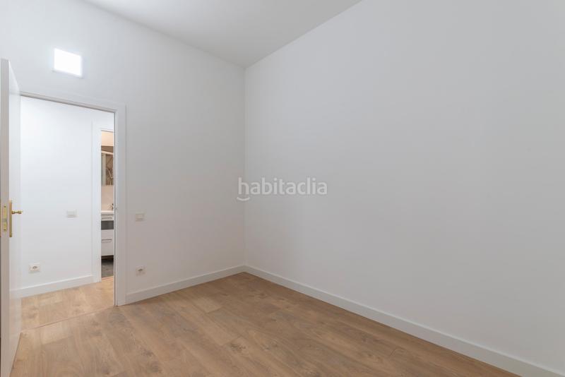 Foto aebc28a9-be0b-49a4-a34f-77be5d7050bc. Piso  reformado con terraza privada en El Poble Sec - Parc de Montjuïc Barcelona