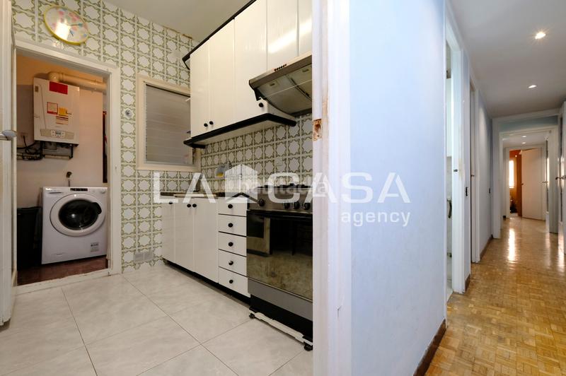 Foto 76d1a479-ef0e-4327-af7a-16618ed8e876. Appartamento in Guinardó Barcelona