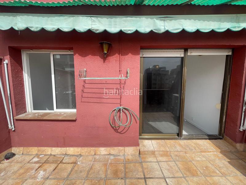 Foto dd97c92b-8d9d-4cdf-88ba-acfad4d83731. Piso atico con terraza privada de 13 m en Sant Josep Hospitalet de Llobregat (L´)