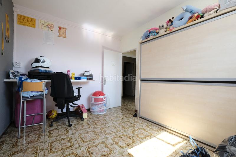 Foto f10769ec-0188-45c8-9f2e-4cbed261508b. Pis a La Verneda - La Pau Barcelona