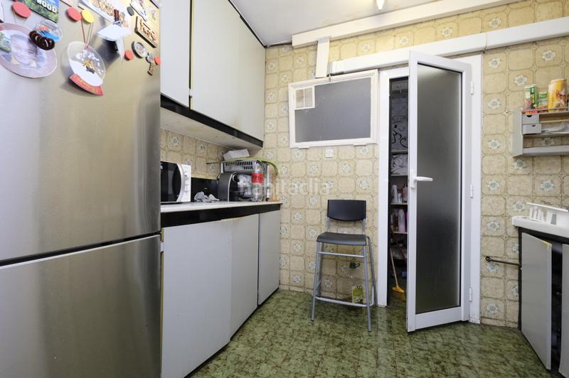 Foto a9c4db0b-ee6c-4221-87fb-de8e364f0fed. Piso en La Verneda - La Pau Barcelona