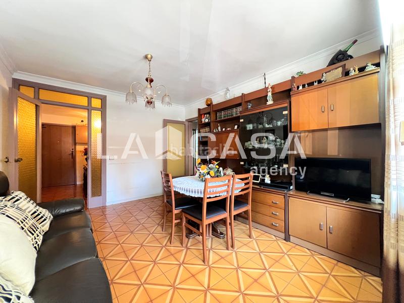 Foto ec050035-6284-4281-9445-43ce10f054b8. Appartement dans Congrés Badalona