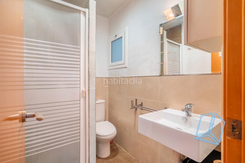 Foto b9b7db0f-3796-40f3-be7a-8904a05c3c87. Flat in Les Planes Sant Joan Despí