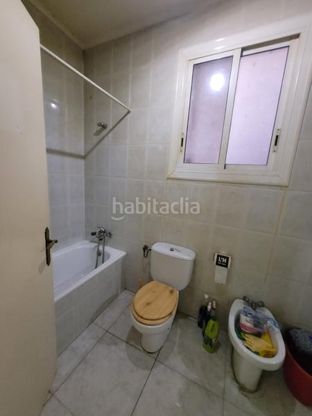 Foto 052f5901-b206-4ab4-80c1-640475fe6154. Flat in Collblanc Hospitalet de Llobregat (L´)