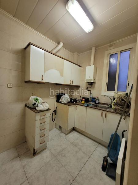 Foto b2792862-5211-43ac-bf6e-453bd946f806. Flat in Collblanc Hospitalet de Llobregat (L´)