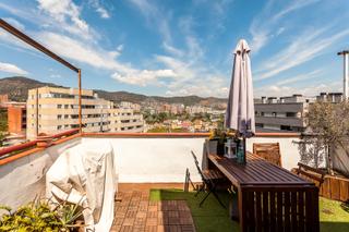 Appartement  Carrer de dante alighieri. Atipo con formato dúplex con terraza de 17 m