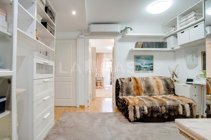 Foto 6738dba9-fbba-4d8e-9de7-60b77959bacd. Ground floor with parking in La Salut Badalona