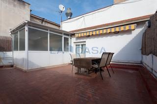 Àtic  Calle padilla. Ático con terraza privada de 35 m y vistas despejadas en el cora