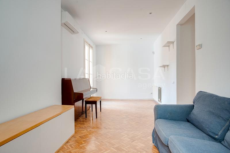Foto a694a868-5e4c-4e3c-83ec-38dcfdd88576. Appartamento con riscaldamento in Sagrada Família Barcelona