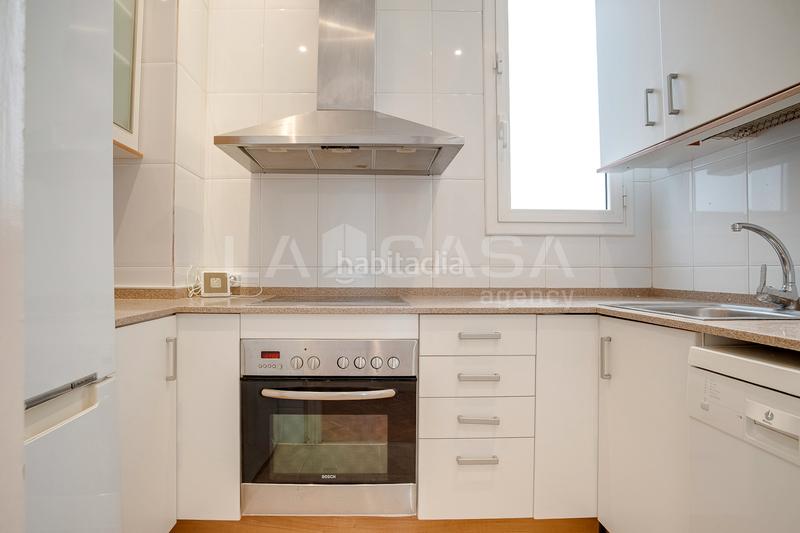 Foto 9db83c36-560b-4f8d-ae6b-d25f87d2298b. Appartement avec chauffage dans Sagrada Família Barcelona