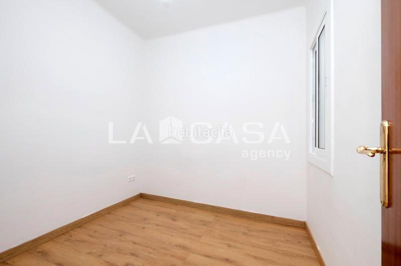 Foto 56507c60-401d-4cc8-bbc9-1a819c28bee2. Appartement dans Turó de la Peira Barcelona