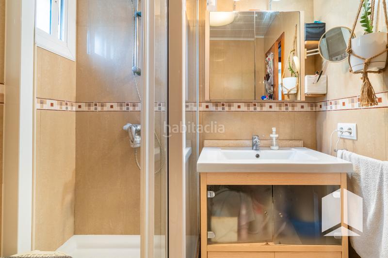 Foto 0df71994-d94c-46cb-832b-0ec1c6e777ea. Flat with parking in La Pineda Castelldefels