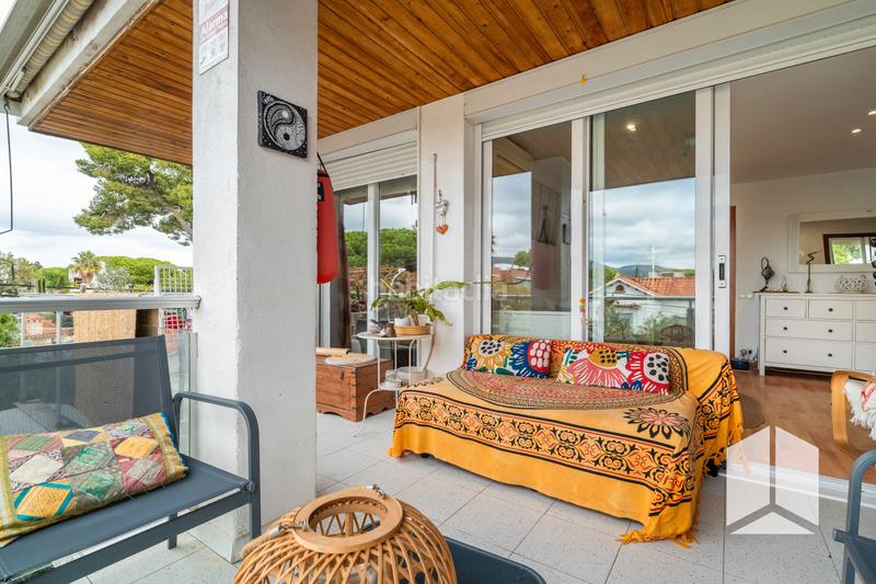 Foto ee1770c2-2d39-433e-918a-17ce243c8485. Flat with parking in La Pineda Castelldefels