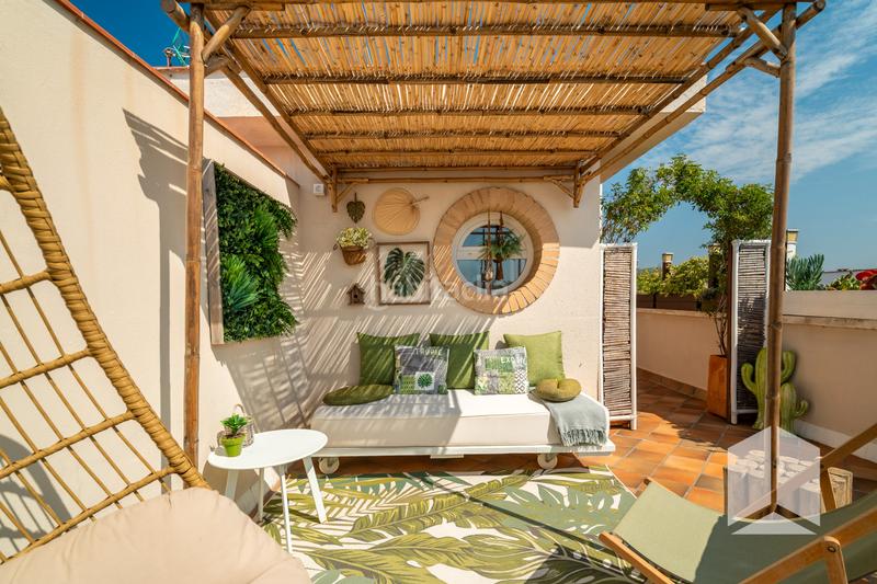 Foto 2cc6bdec-fd0c-4cad-912c-731ec76d211c. Duplex with parking pool in Baixador Castelldefels