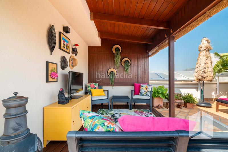 Foto b4f26146-750e-4607-9e93-d77d3fdd510d. Duplex with parking pool in Baixador Castelldefels