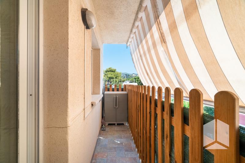 Foto d93cb70b-daee-4e2d-a711-ef966f83e2ea. Duplex with parking pool in Baixador Castelldefels