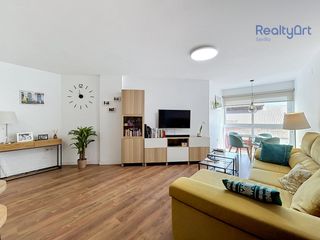 Pis a San Carlos - San José. Piso en maria auxiliadora  puerta osario