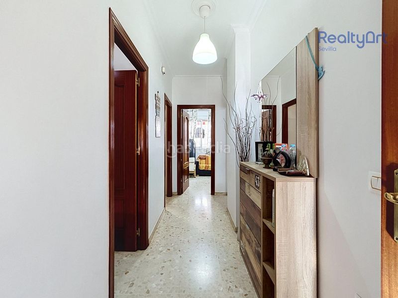 Foto 16be3f09-0602-44d3-baa0-159aaf1c0713. Casa adossada a Bellavista Sevilla