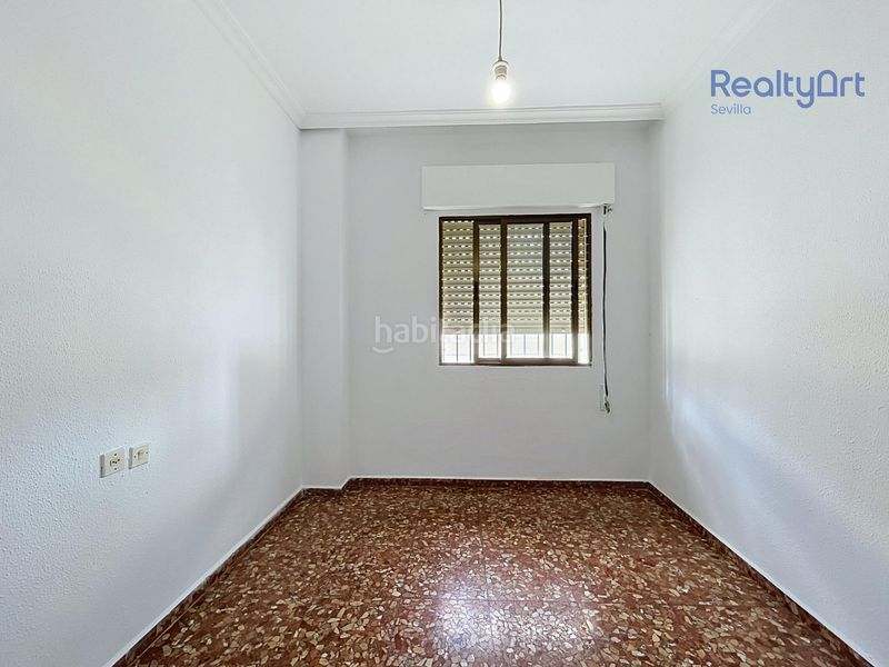 Foto e90f6a17-a869-47c0-b66d-a33a0ca362f9. Pis a Bellavista Sevilla