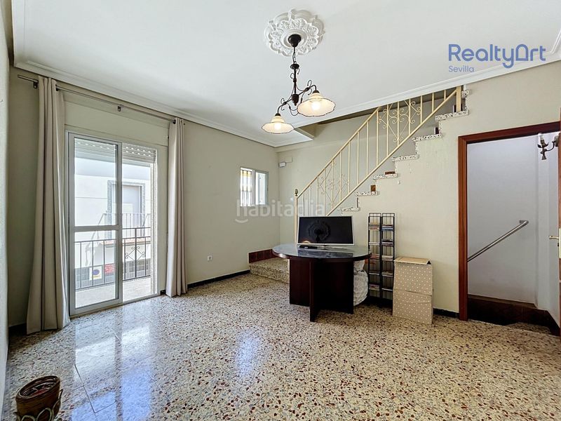 Foto 0cfaa44e-19cb-4bd5-b4bf-05b7a86beaba. Casa amb aparcament a Bellavista Sevilla