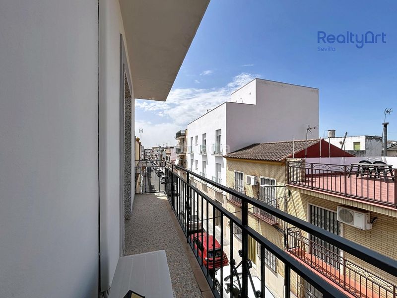 Foto 14f46006-4d6c-4d44-a8a6-07b7f54af9f1. Casa amb aparcament a Bellavista Sevilla