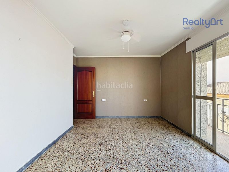 Foto ca3d7c40-8ea7-4a11-8d19-b471d26c39e3. Casa amb aparcament a Bellavista Sevilla