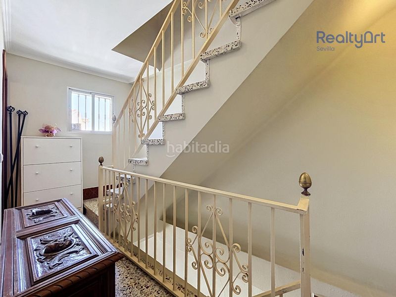 Foto cfe393ee-103e-4a75-9fbb-37fb62af8822. Casa amb aparcament a Bellavista Sevilla