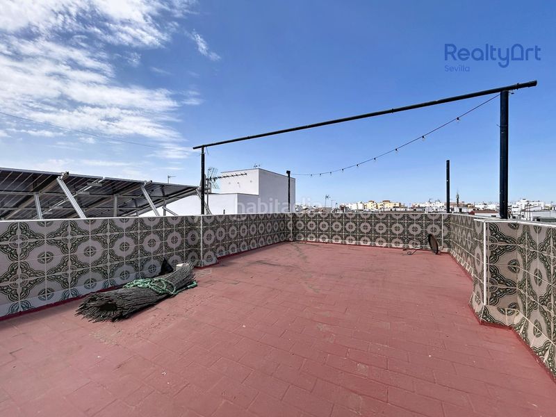 Foto da5e70ab-7d04-4a23-ad1c-0f68175c8f57. Casa amb aparcament a Bellavista Sevilla