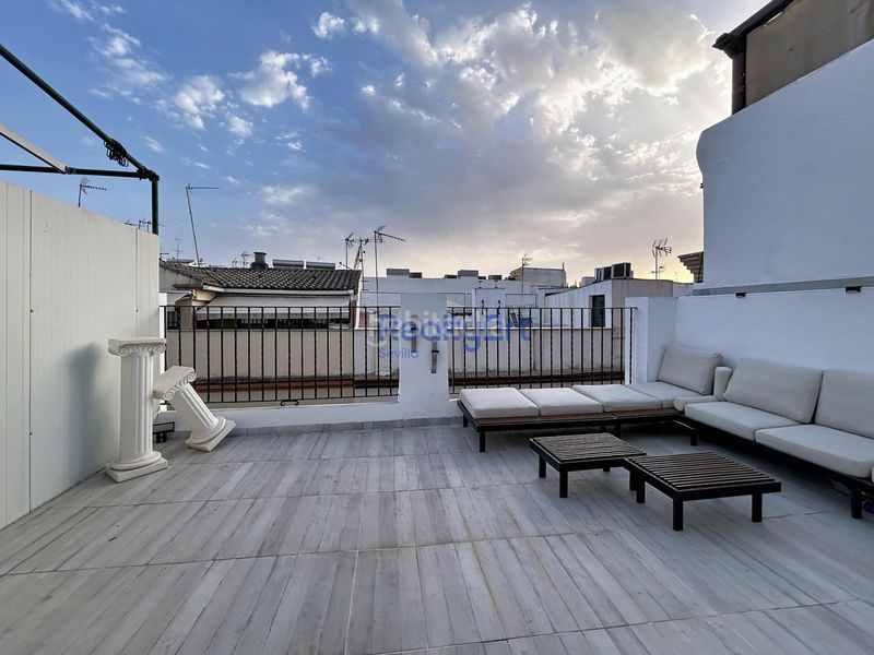 Foto 0f5cd12f-abfa-4b53-8646-e44eed461ee4. Àtic a Triana Casco Antiguo Sevilla