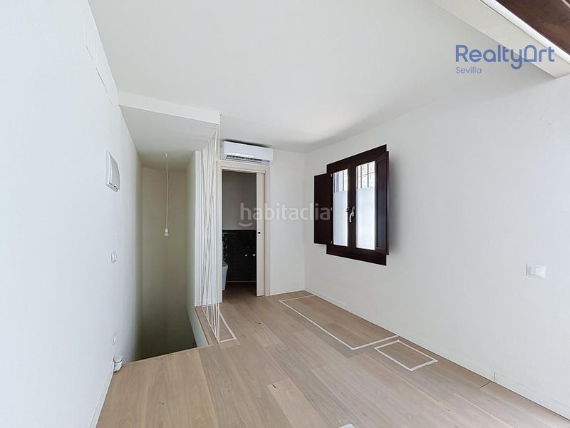 Foto bd7778d3-5485-4289-b6b3-ce2b78991bdb. Dúplex duplex atico centro en San Vicente Sevilla