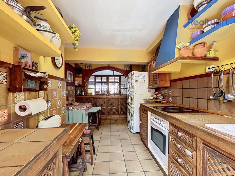 Foto 4669e3c7-b6d2-4bdb-972c-04ad8b47575c. Chalet  en cerros en cerros de Montequinto Montequinto
