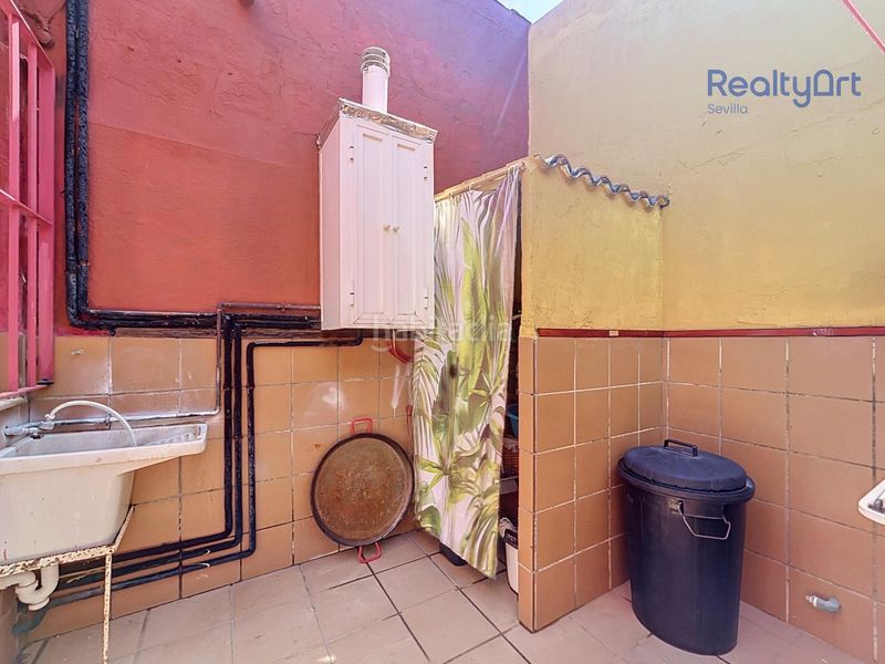 Foto bd777547-32dc-4d42-9464-d4ccf96e7989. Chalet  en cerros en cerros de Montequinto Montequinto