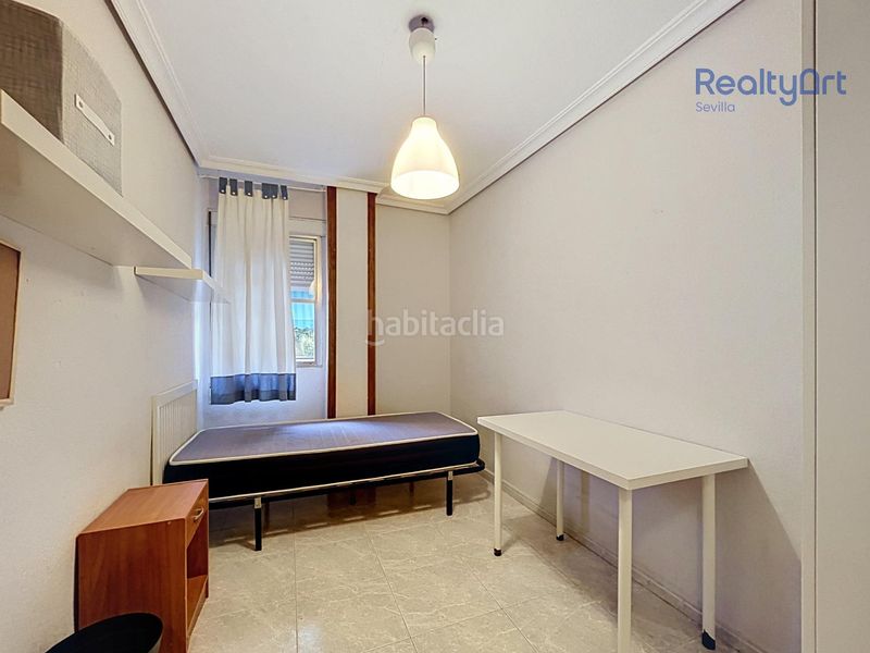 Foto f9138bda-0b67-4a85-b8a0-46edb20ab5a4. Pis a Triana Este Sevilla